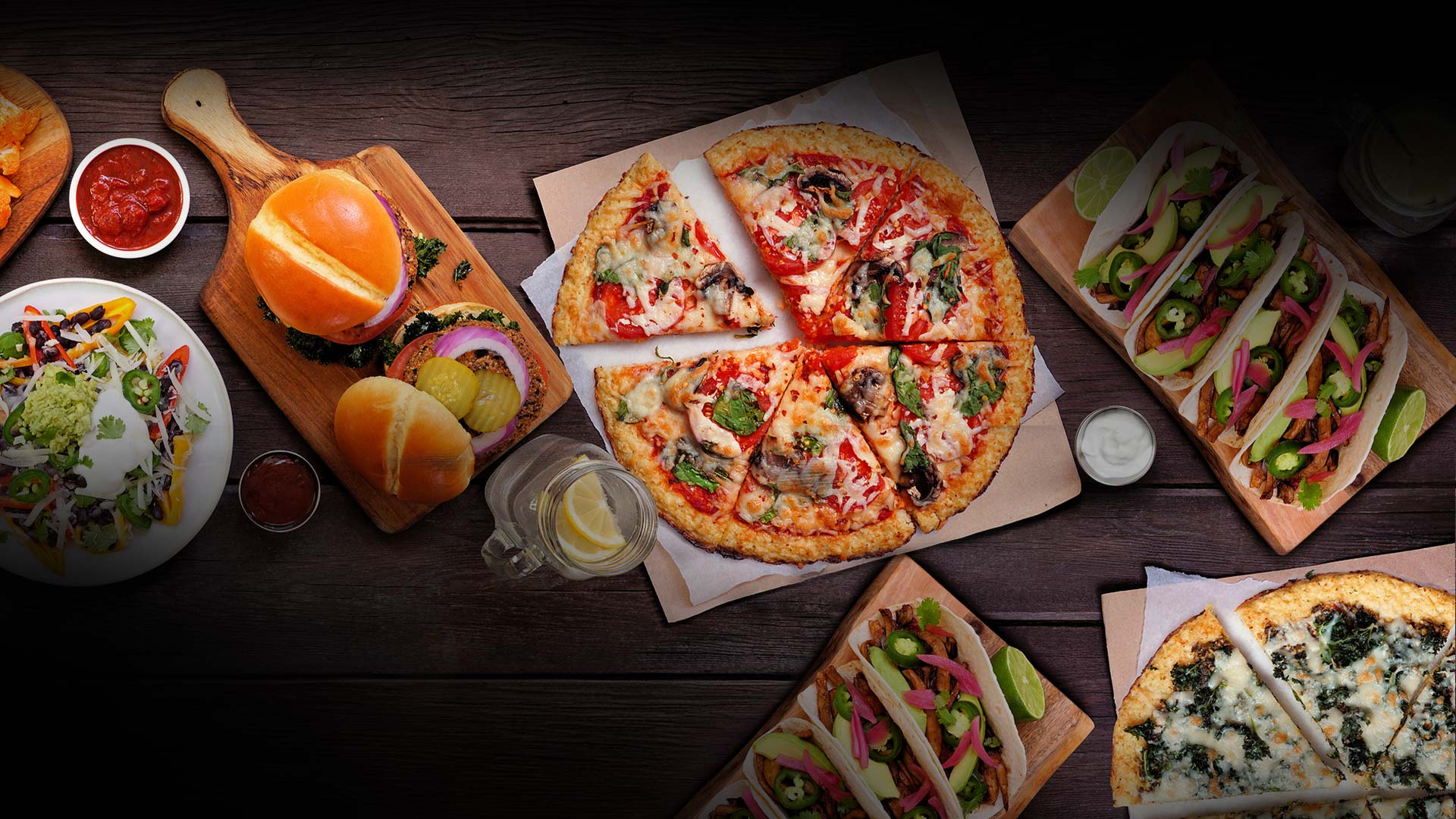 The Lodge of Spring Grove offers Illinois' best pub food including pizzas, chicken wings and cheeseburgers at a family friendly restaurant, bar and grill